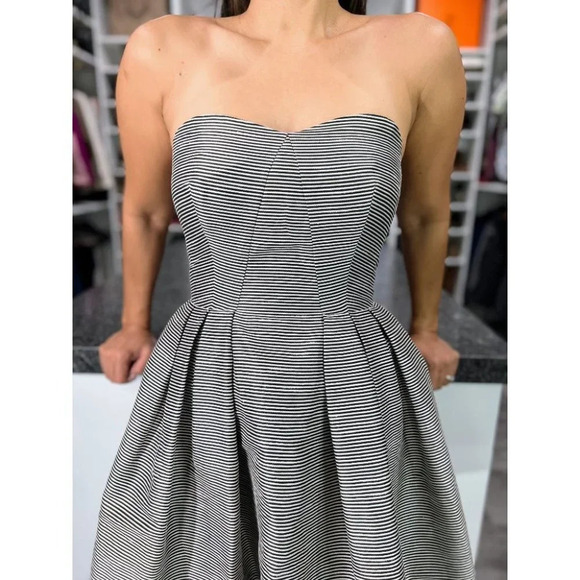 Jill Stuart White Black Strapless Fit & Flare Dress $189 - Picture 3 of 10